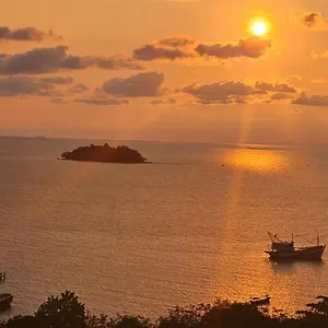 Lodge Kohrong Sea Views, Koh Rong